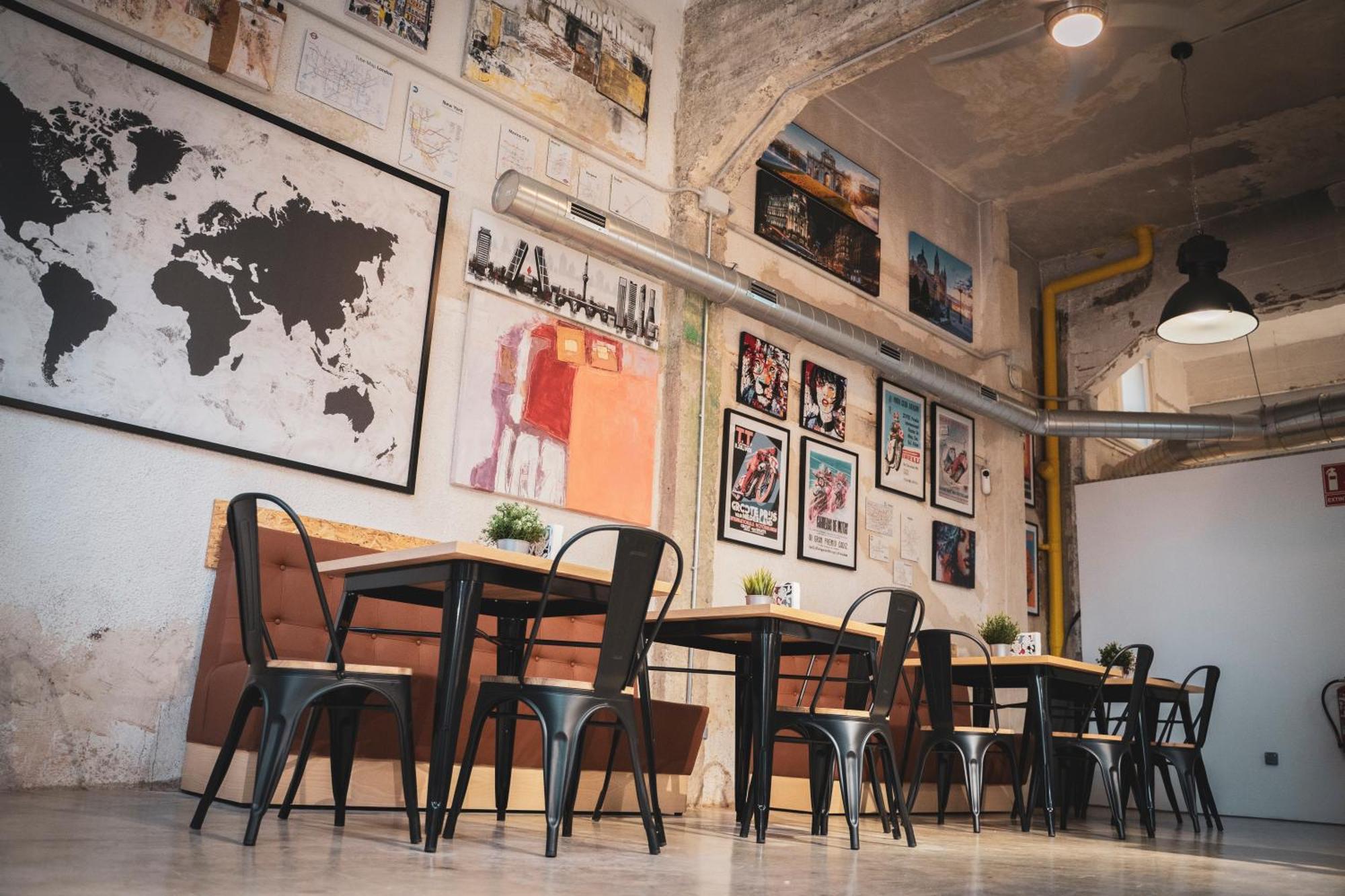 Gallery Hostel Madrid Residencia Buitenkant foto