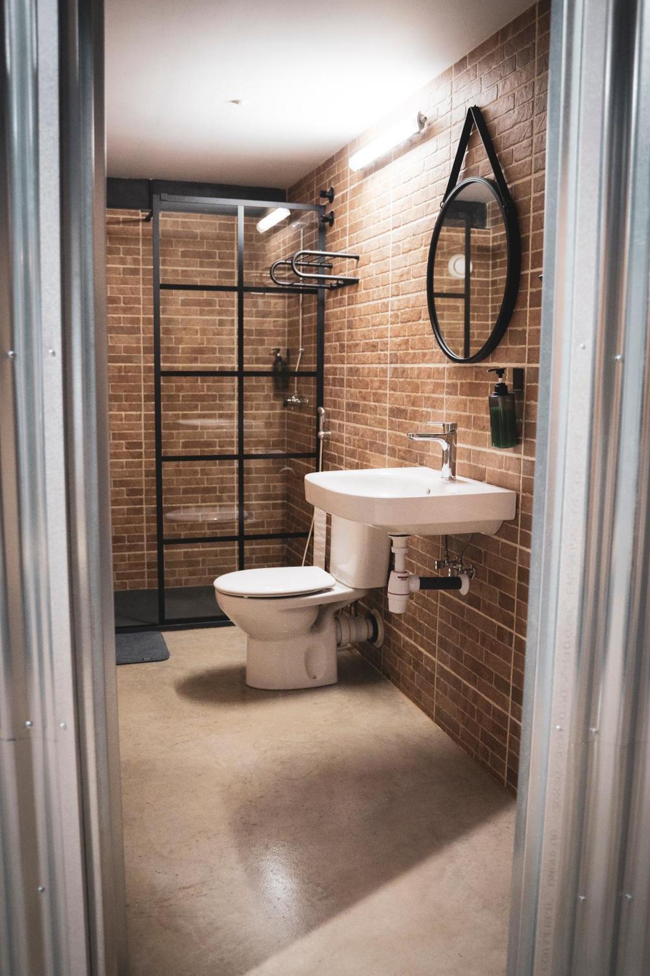 Gallery Hostel Madrid Residencia Buitenkant foto